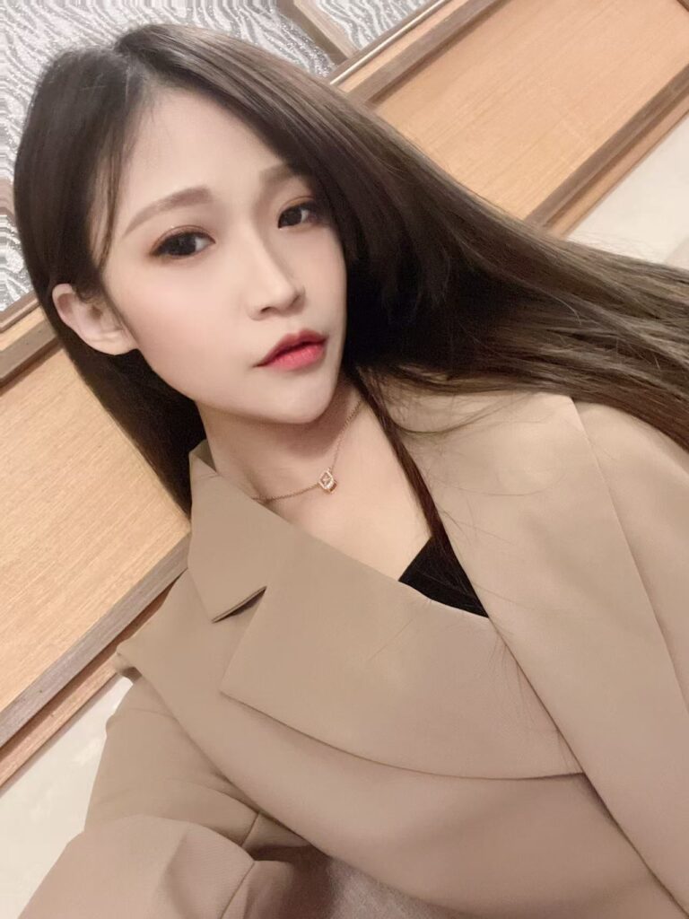 Nantouktv-girl網站特色照片-公關自拍